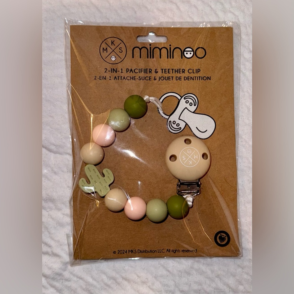 2-in-1 Pacifier & Teether Clip - Green and Cream